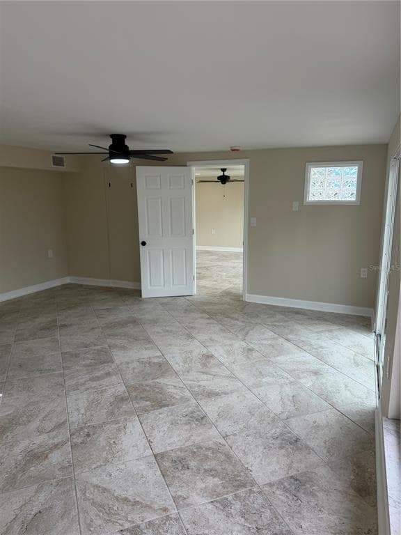 13423 SUSAN DRIVE photo 9