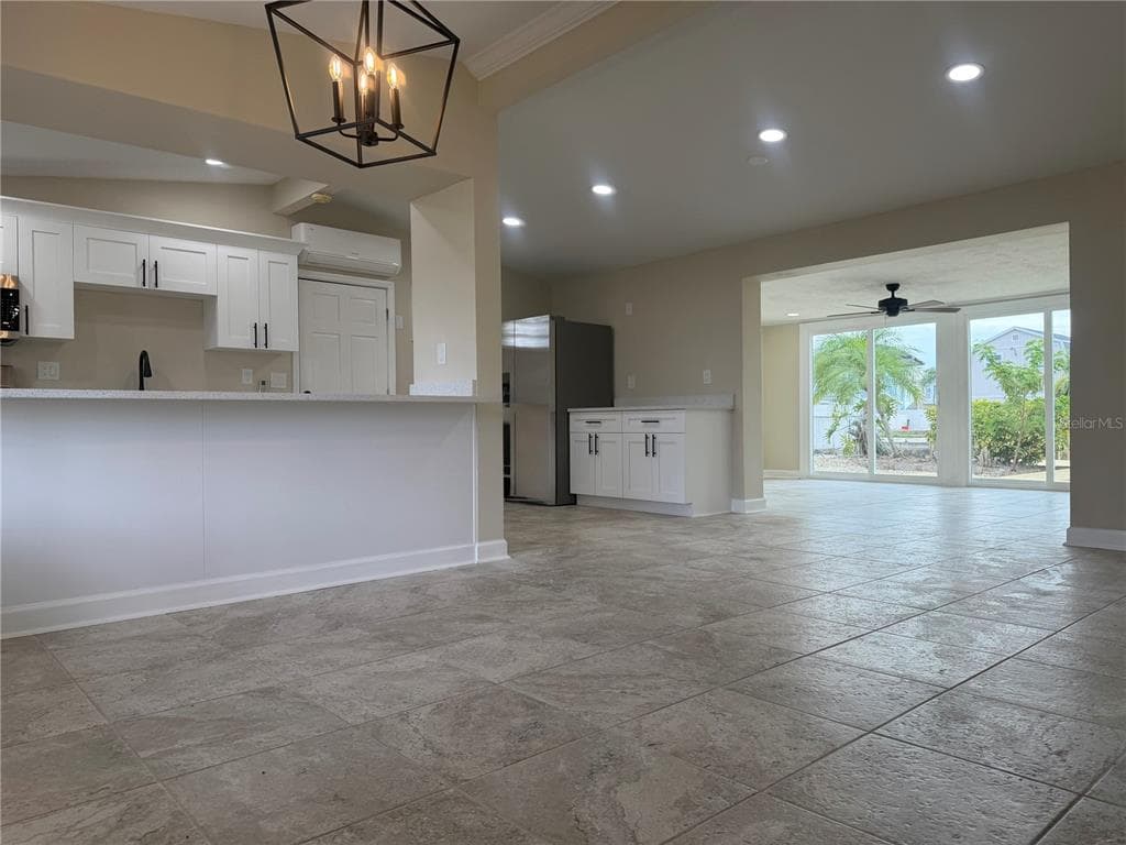 13423 SUSAN DRIVE 4