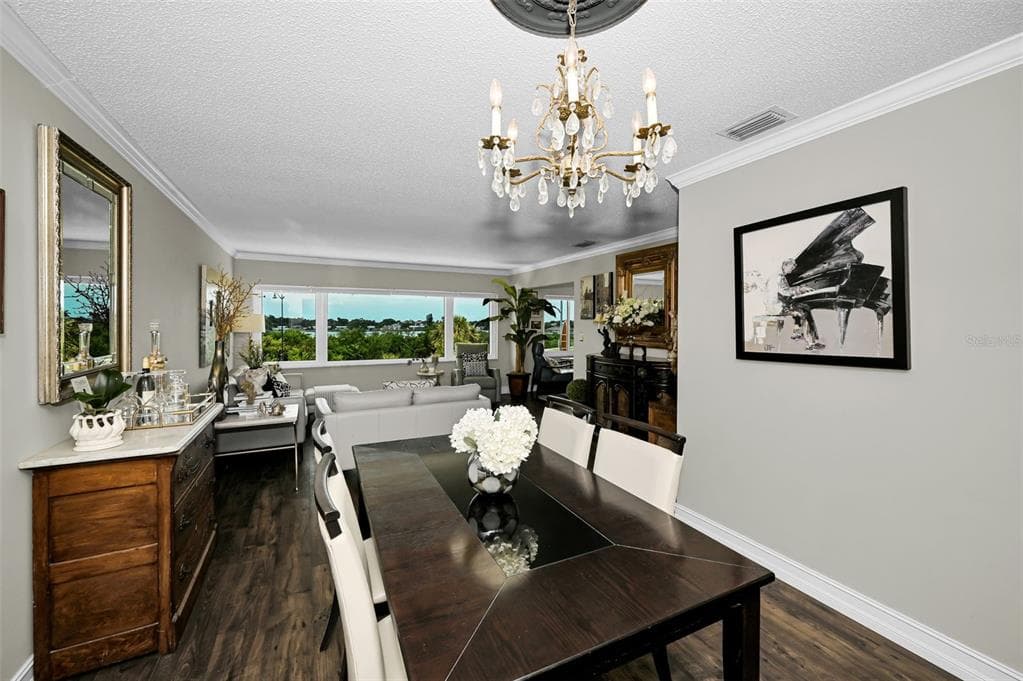 100 BLUFF VIEW DRIVE 211C photo 16
