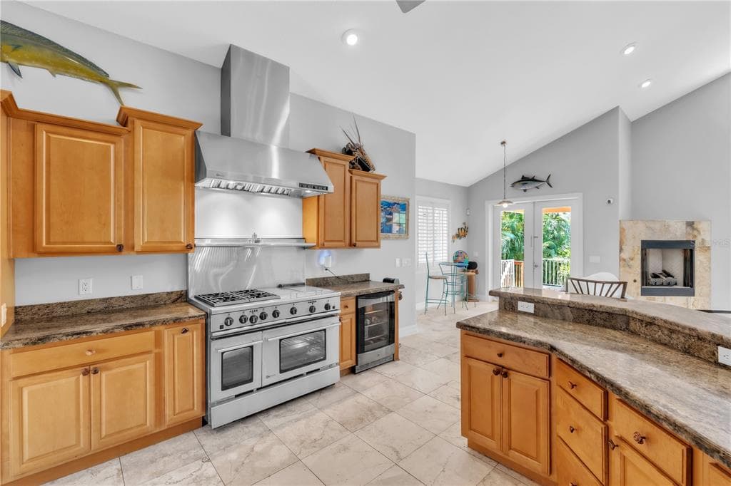 1508 BOWLEES COVE photo 9