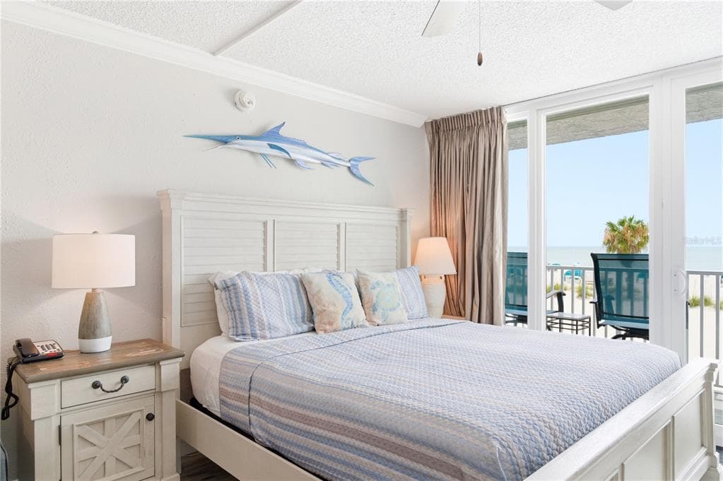 9980 GULF BOULEVARD 211 photo 15