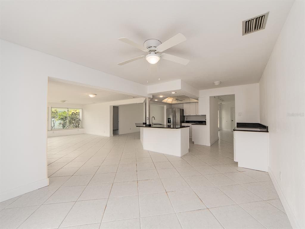 720 115TH AVENUE photo 14