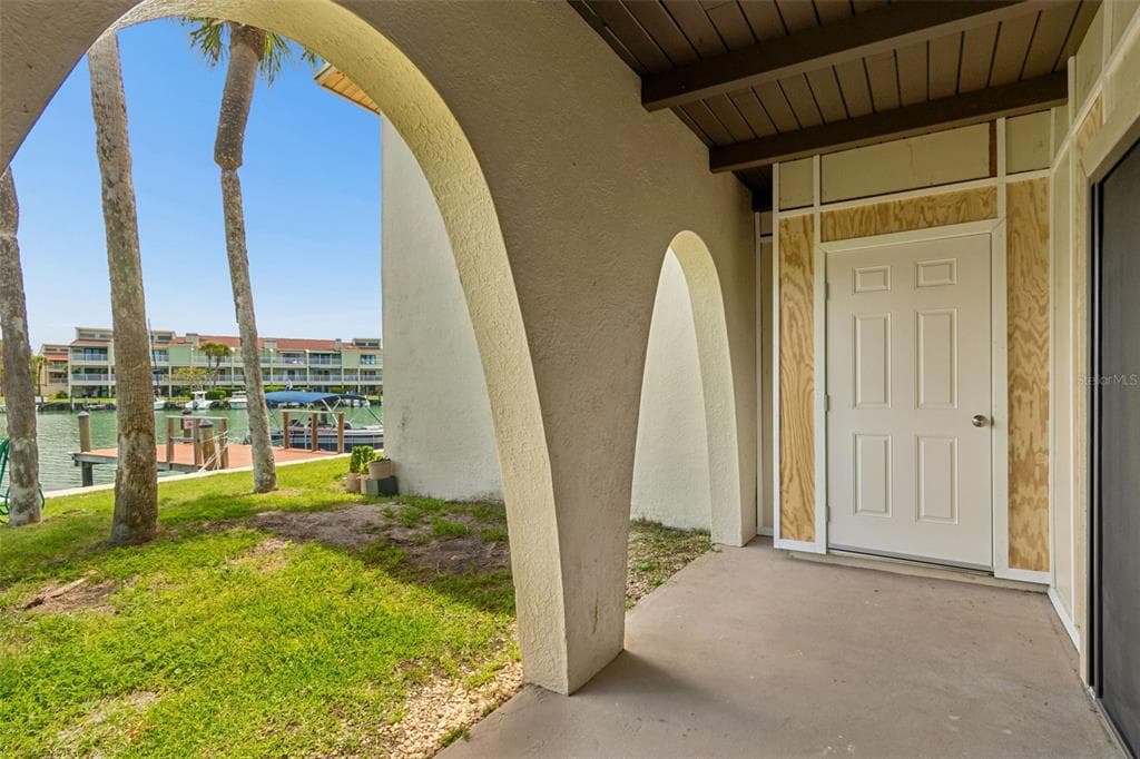 552 PLAZA SEVILLE COURT 97 photo 23