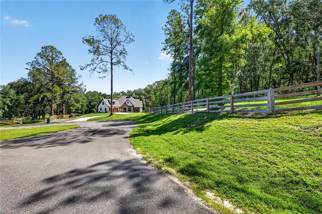 17265 MEADOW BLUFF VIEW photo 16