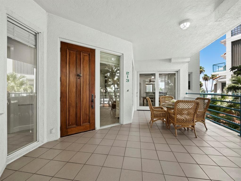 350 GULF OF MEXICO DRIVE 213 photo 6