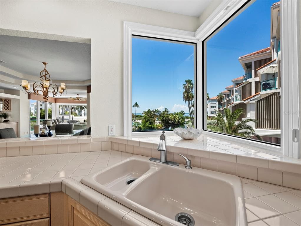 350 GULF OF MEXICO DRIVE 213 photo 16