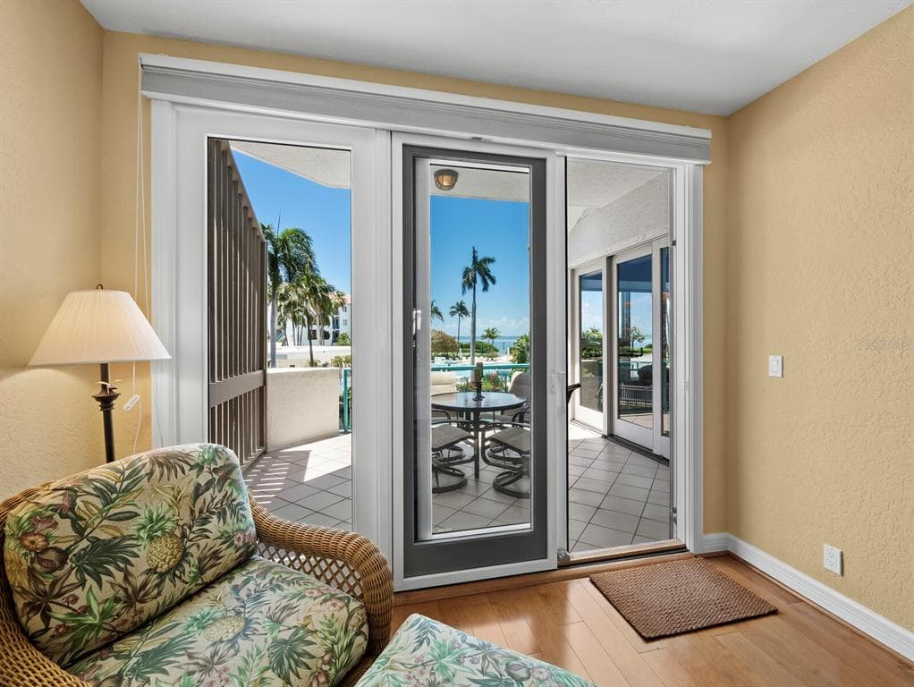 350 GULF OF MEXICO DRIVE 213 photo 22