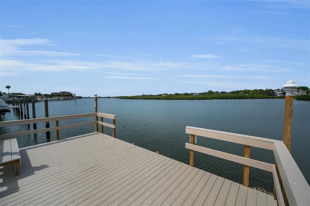 19111 VISTA BAY DRIVE 304 photo 14