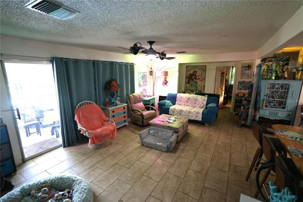 915 DEMPSEY STREET photo 19