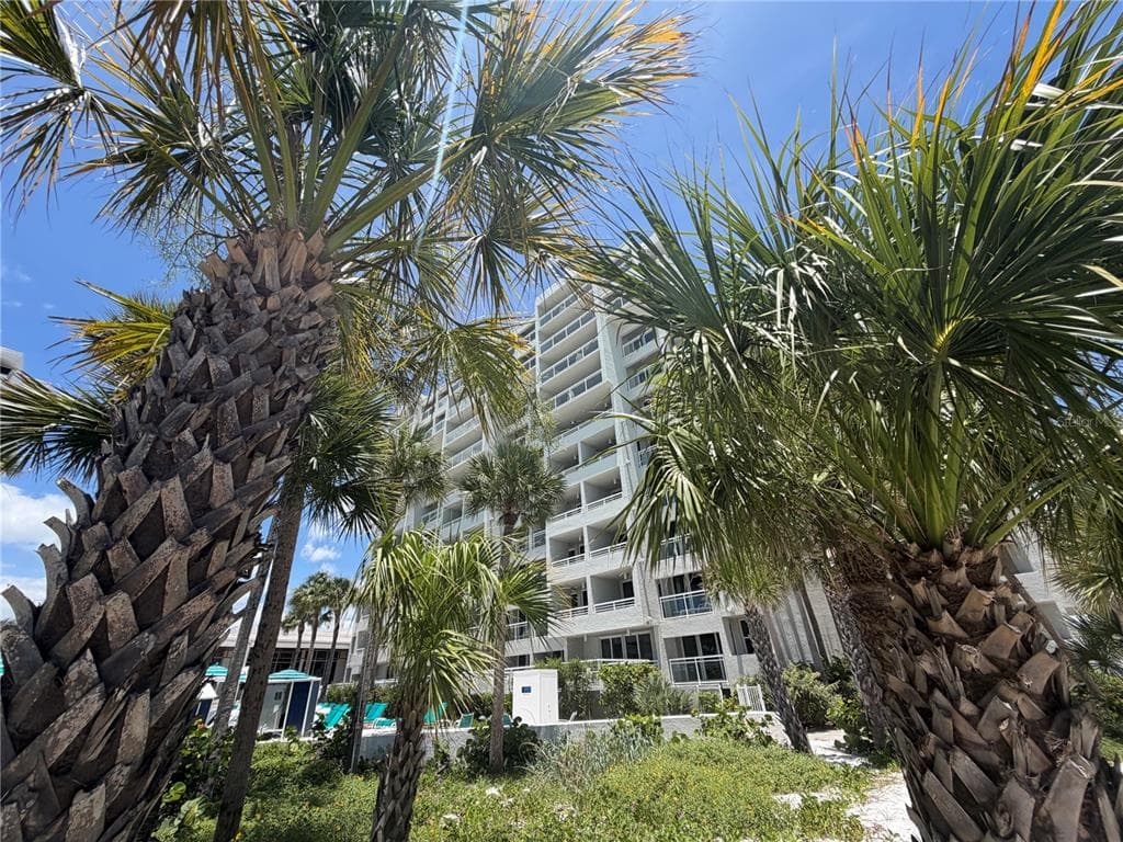 210 SANDS POINT ROAD 2402 photo 5