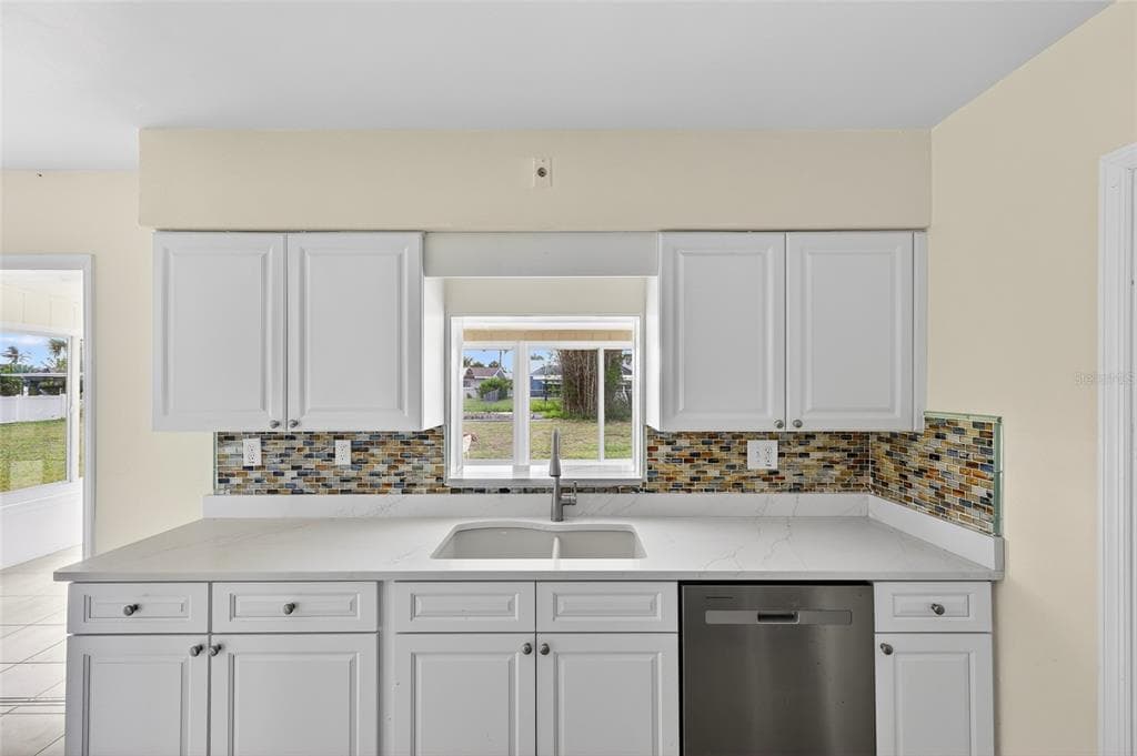 1447 LEMON BAY DRIVE photo 12