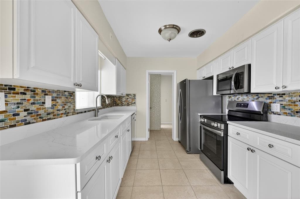 1447 LEMON BAY DRIVE photo 11