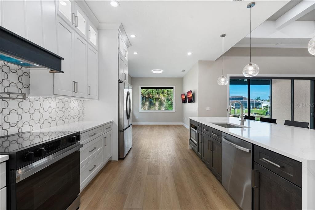 46 RIVERVIEW BEND N photo 24