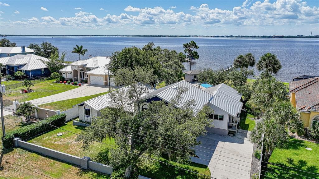 4460 NORTHSHORE DRIVE photo 25