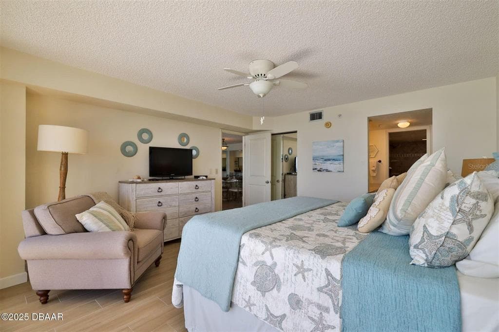 3855 S ATLANTIC AVENUE 1405 photo 16