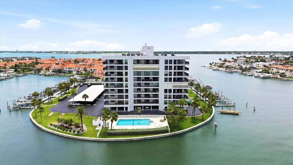 1651 SAND KEY ESTATES COURT 31 photo 3