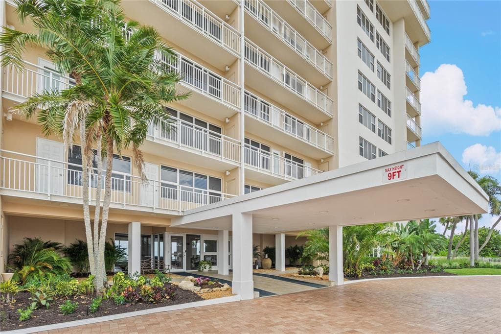 603 LONGBOAT CLUB ROAD 202N photo 2