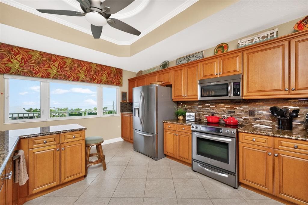 2225 N BEACH ROAD 402 photo 17