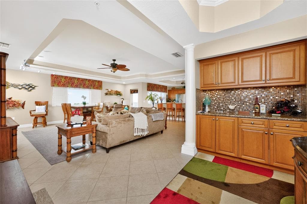 2225 N BEACH ROAD 402 photo 5