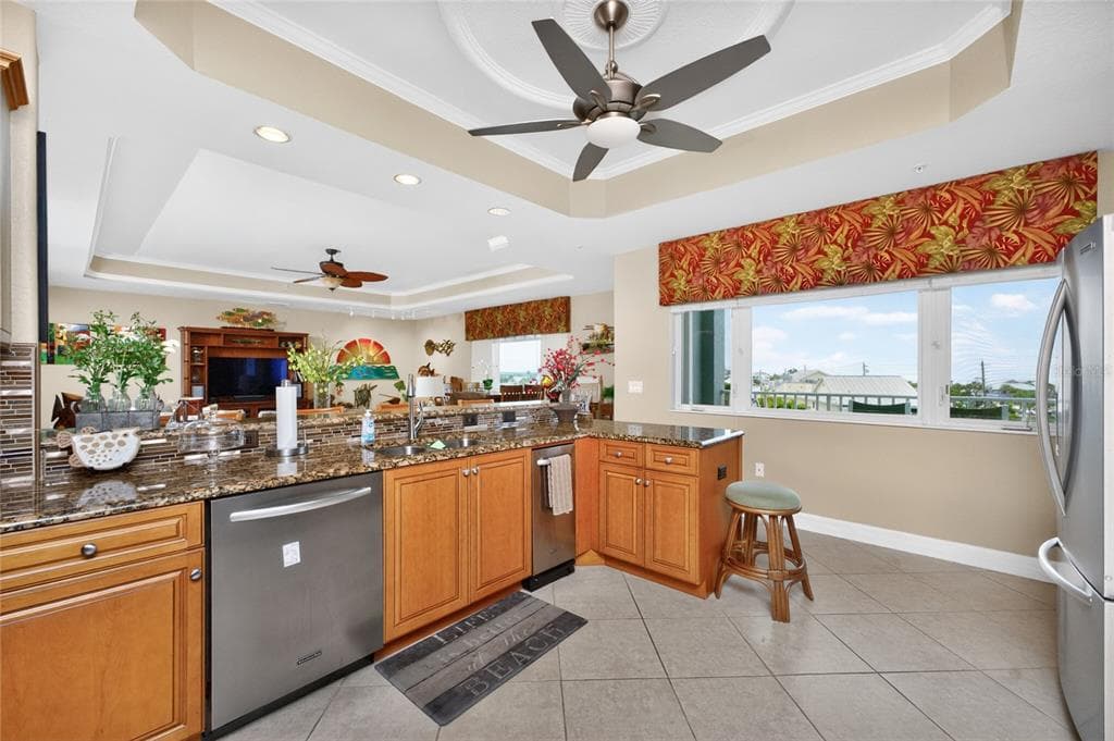 2225 N BEACH ROAD 402 photo 18