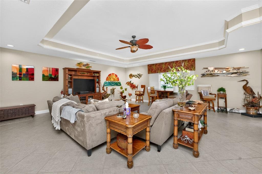 2225 N BEACH ROAD 402 photo 11
