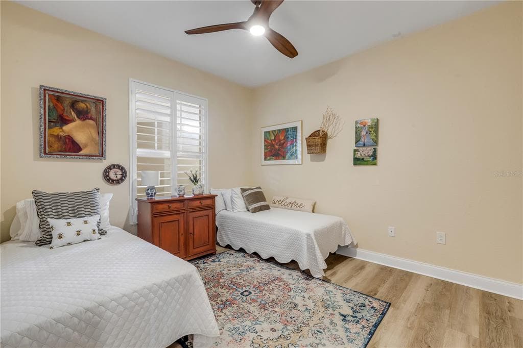 5 RIVERWALK DRIVE 204 photo 24