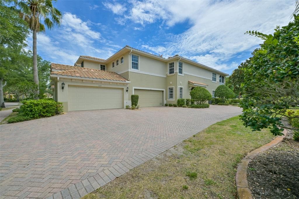 1440 EMERALD DUNES DRIVE photo 3