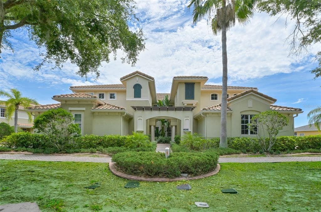 1440 EMERALD DUNES DRIVE photo 1
