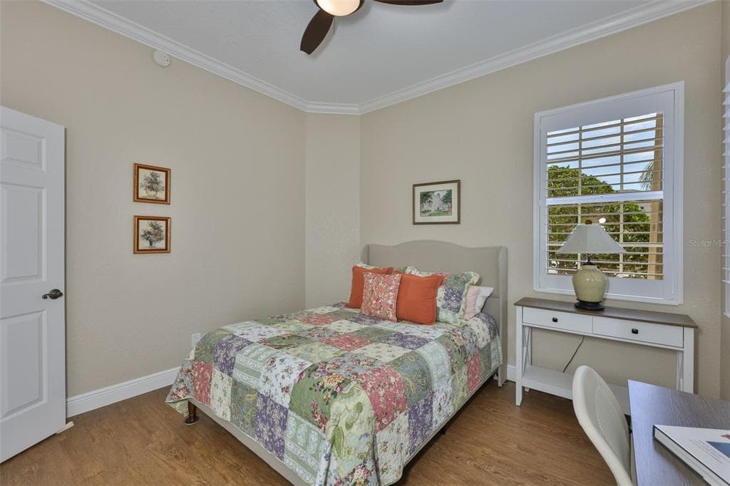 1440 EMERALD DUNES DRIVE photo 24