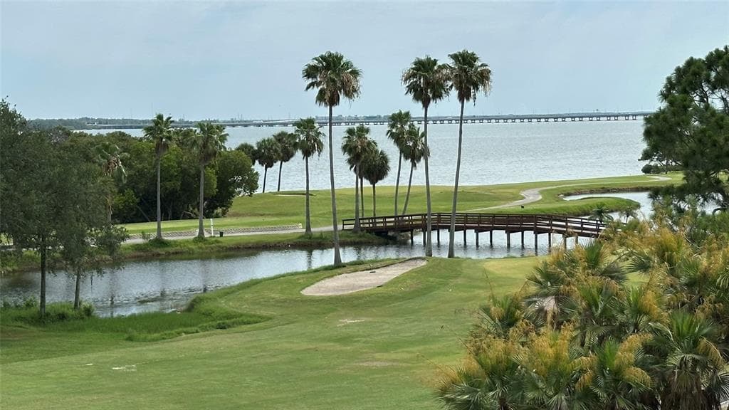 3400 COVE CAY DRIVE 4E photo 3