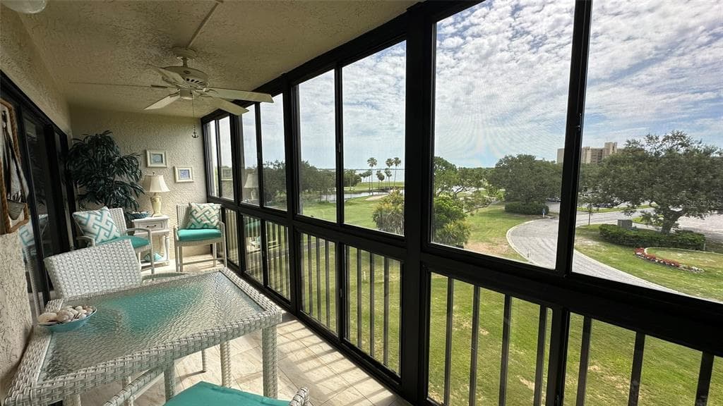 3400 COVE CAY DRIVE 4E photo 5