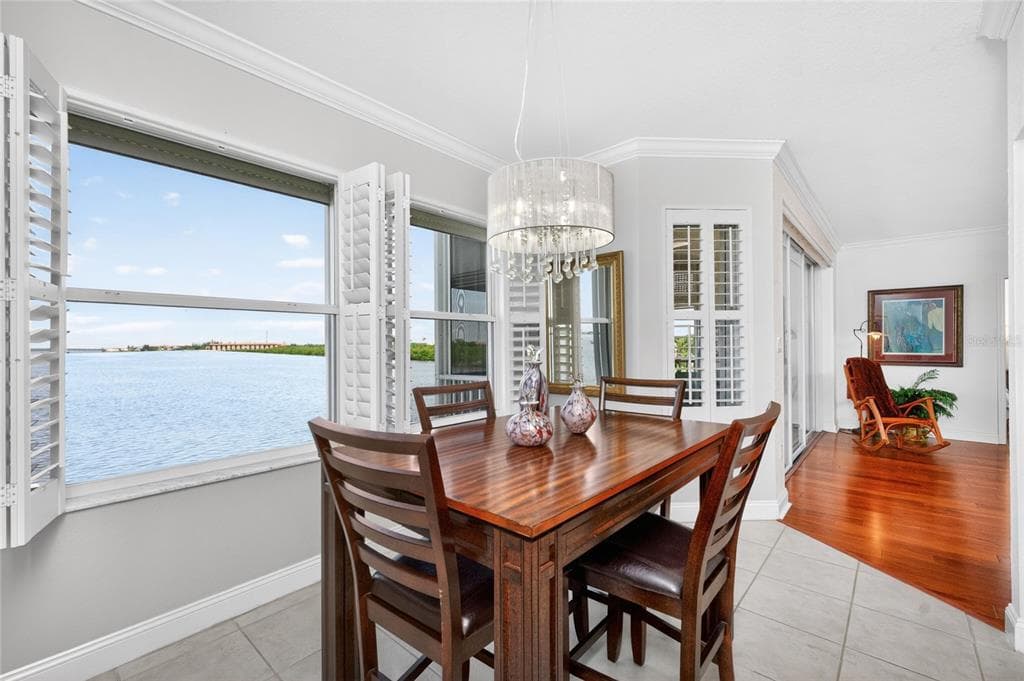 200 HARBOR WALK DRIVE 233 photo 11