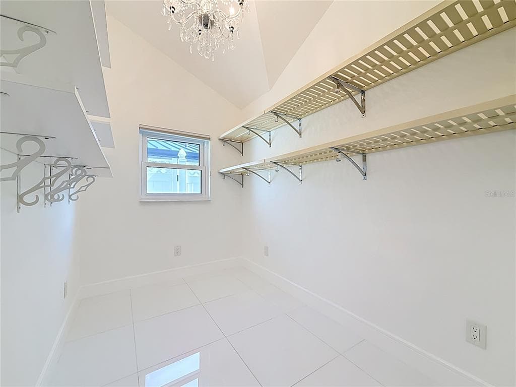 324 LEEWARD ISLAND photo 18