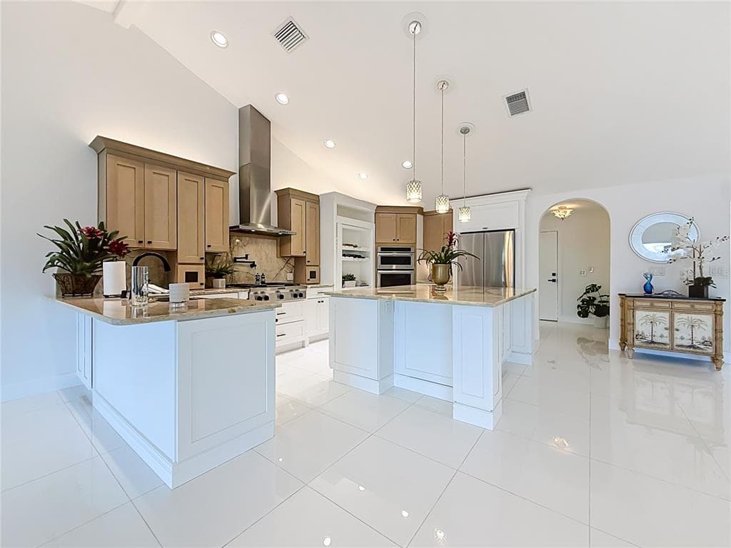 324 LEEWARD ISLAND photo 15