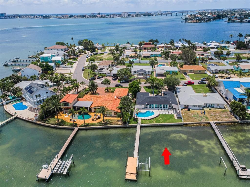 1014 BOCA CIEGA ISLE DRIVE 5