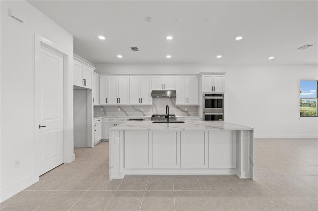 2629 WATERFRONT CIRCLE photo 23