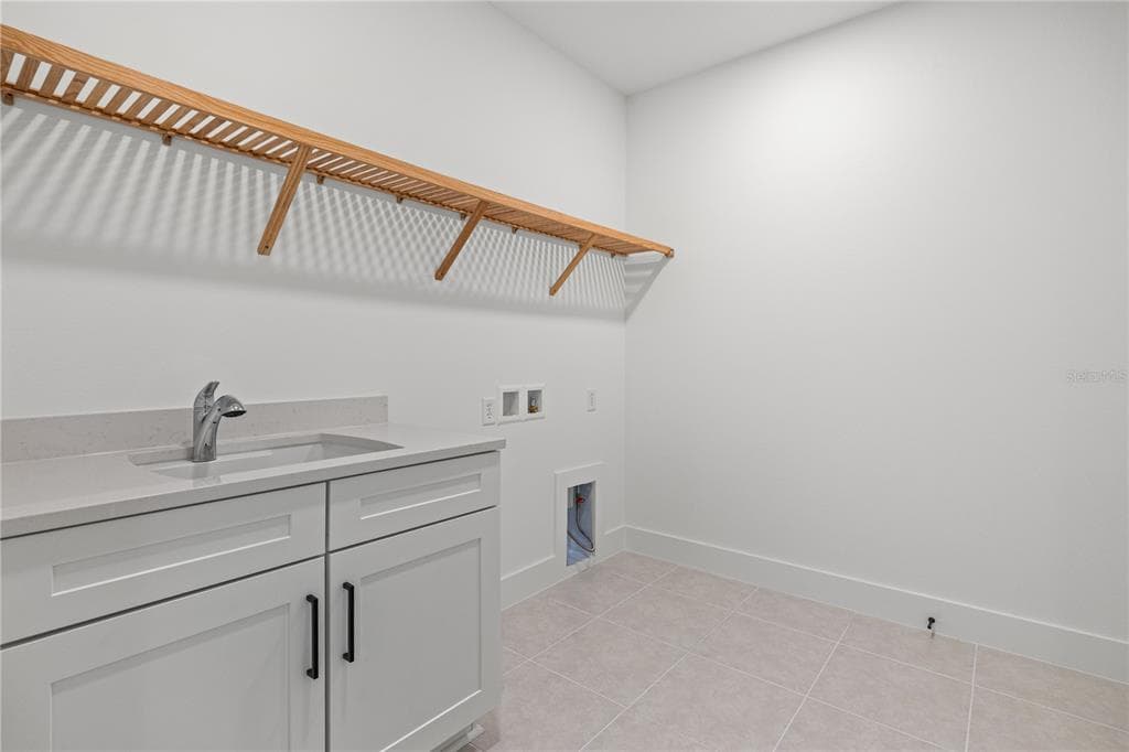 2629 WATERFRONT CIRCLE photo 16