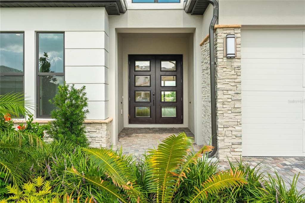 2629 WATERFRONT CIRCLE photo 7