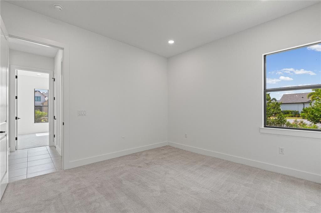 2629 WATERFRONT CIRCLE photo 14