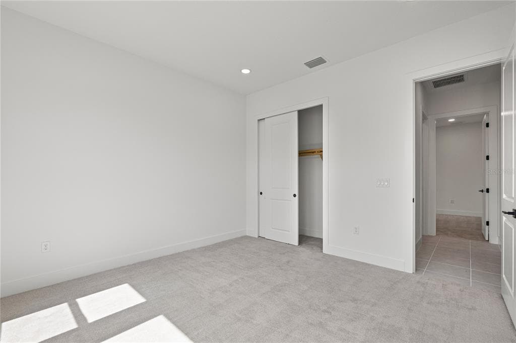 2629 WATERFRONT CIRCLE photo 11