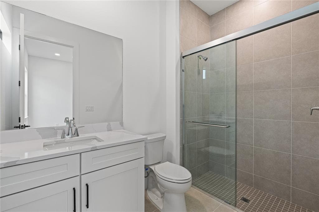 2629 WATERFRONT CIRCLE photo 19