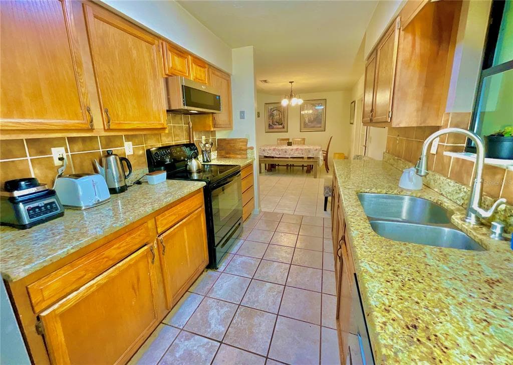 5918 COUNTY ROAD 219 photo 13