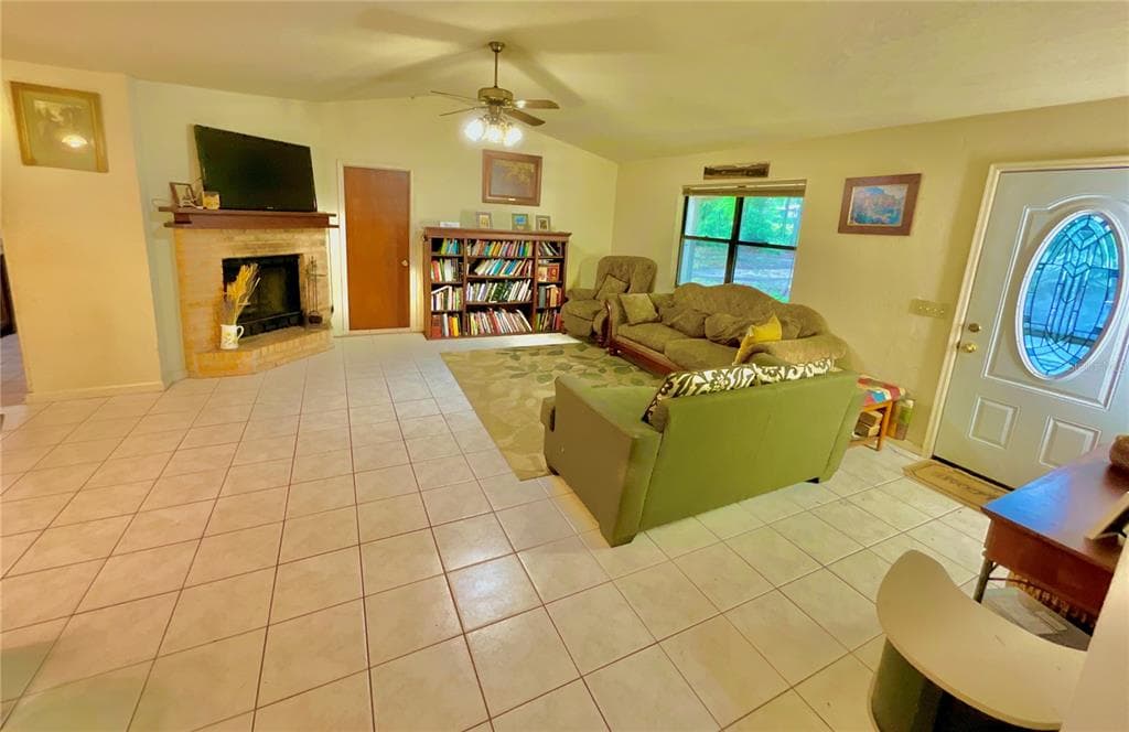 5918 COUNTY ROAD 219 photo 5