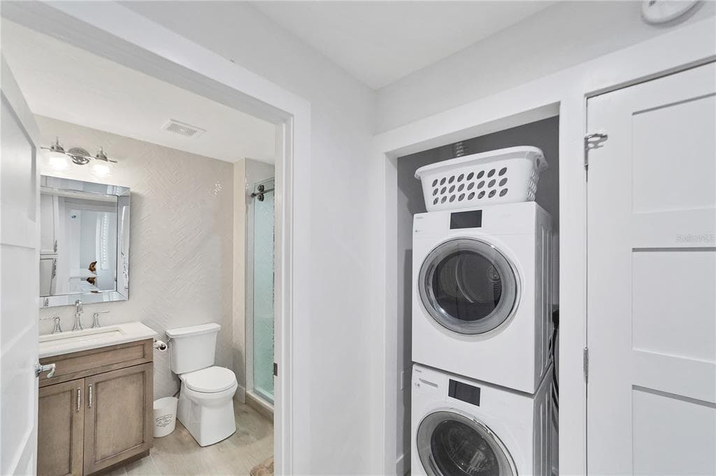 13113 GASPARILLA ROAD 405 photo 20