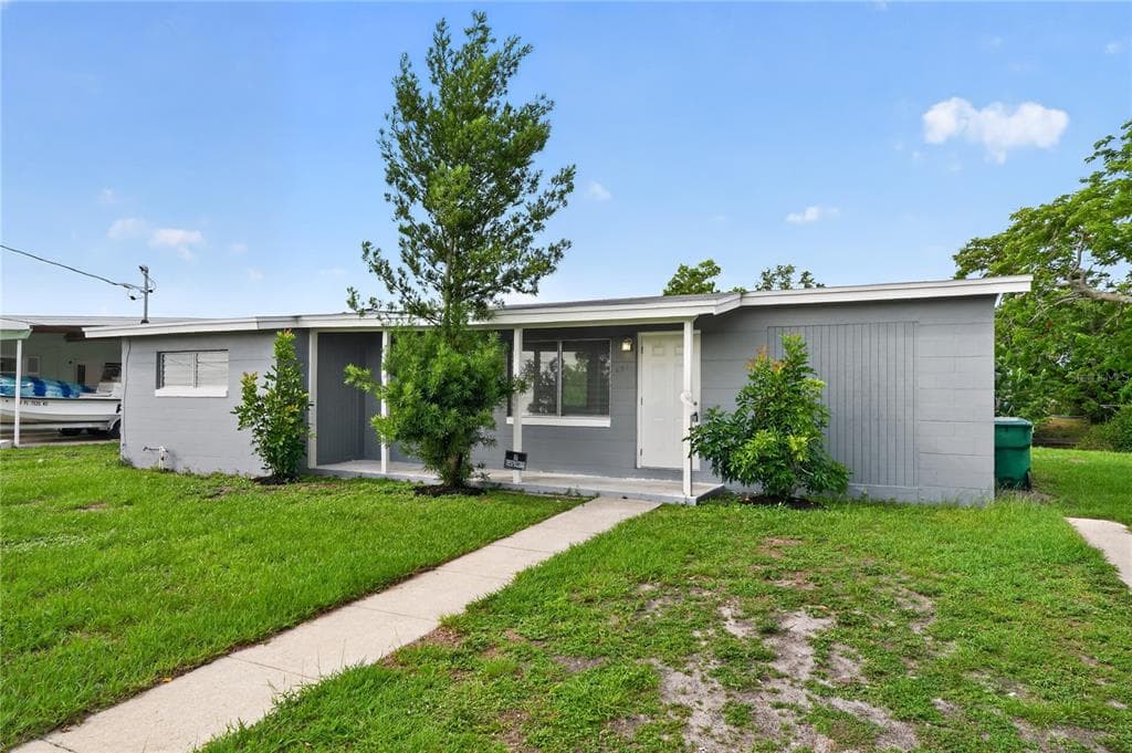 691 SHARON CIRCLE photo 4