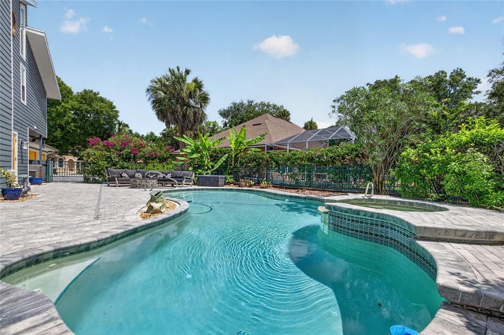 6315 PALMAS BAY CIRCLE photo 22