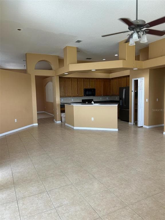 210 ROSANA DRIVE photo 8