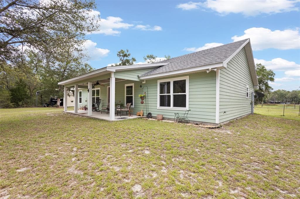 10250 NE 5TH AVENUE photo 2