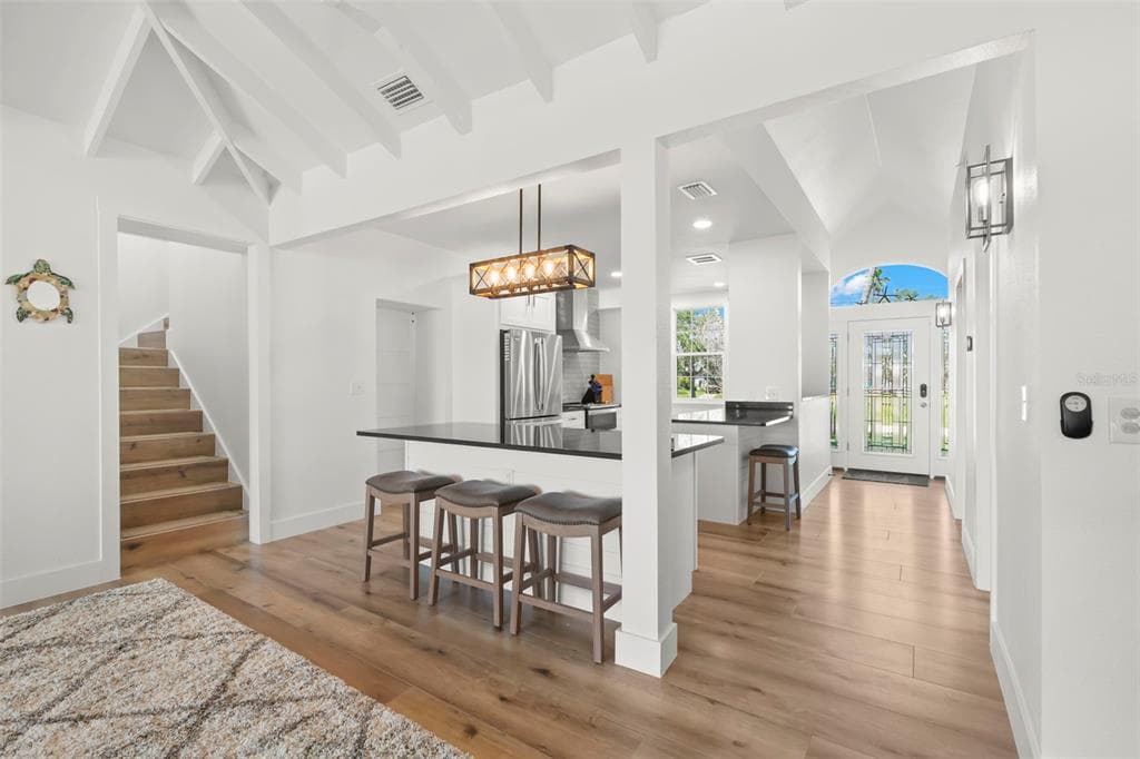 819 BAY ESPLANADE photo 16