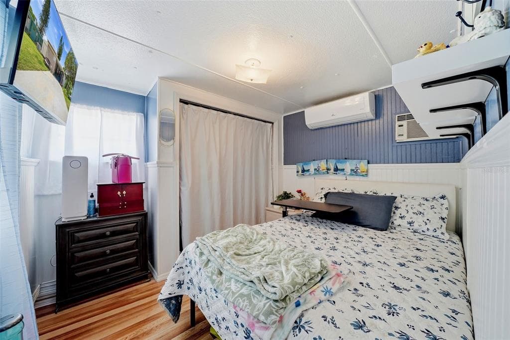6439 TOWER DRIVE photo 13